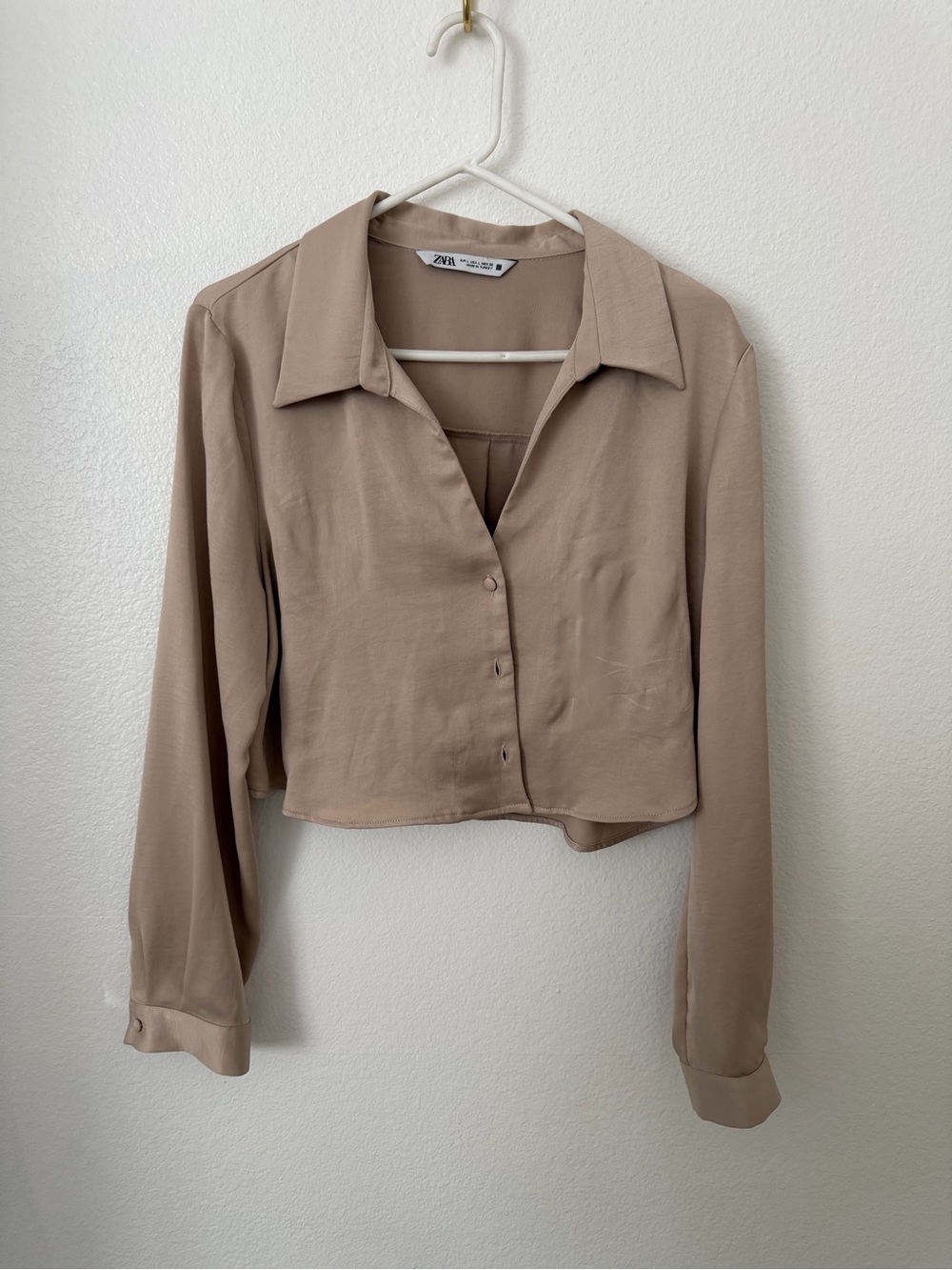 Zara Taupe Cropped Button-Front Shirt